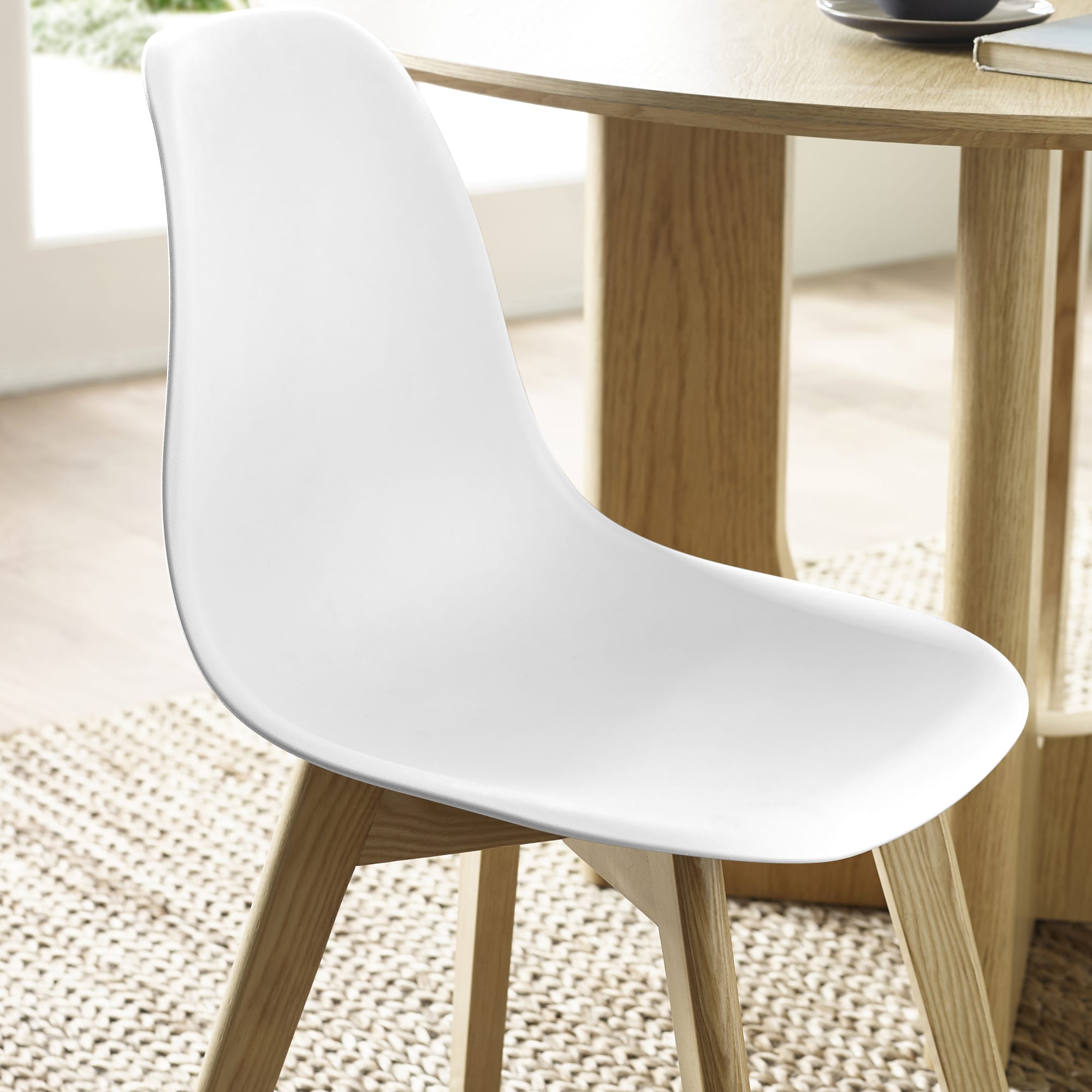 Set of 2 Agatha White Plastic Dining Chairs with Wooden Legs