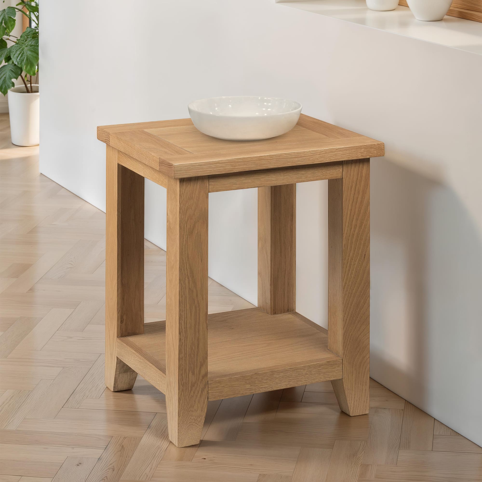 Astoria Lamp Table