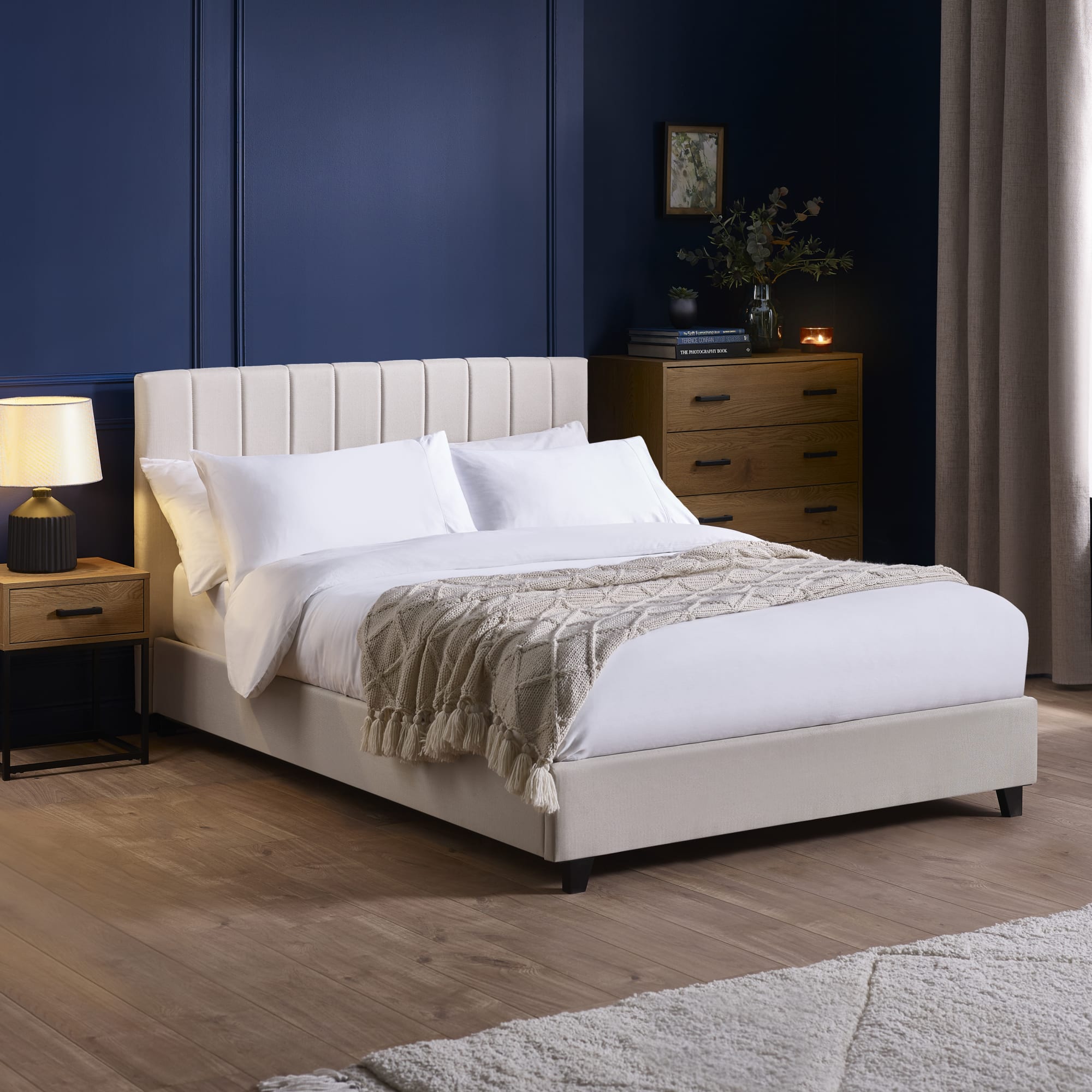 Aylen Oatmeal Linen Upholstered 150cm King Size Bed Frame
