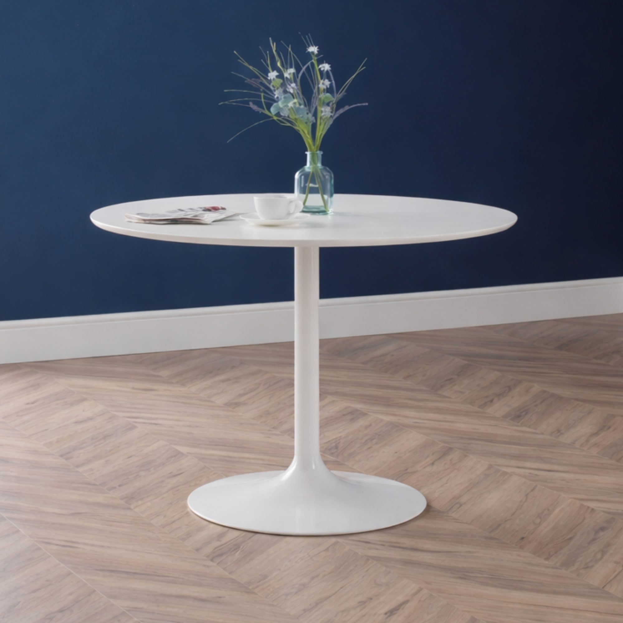 Blanco Round White Pedestal Table