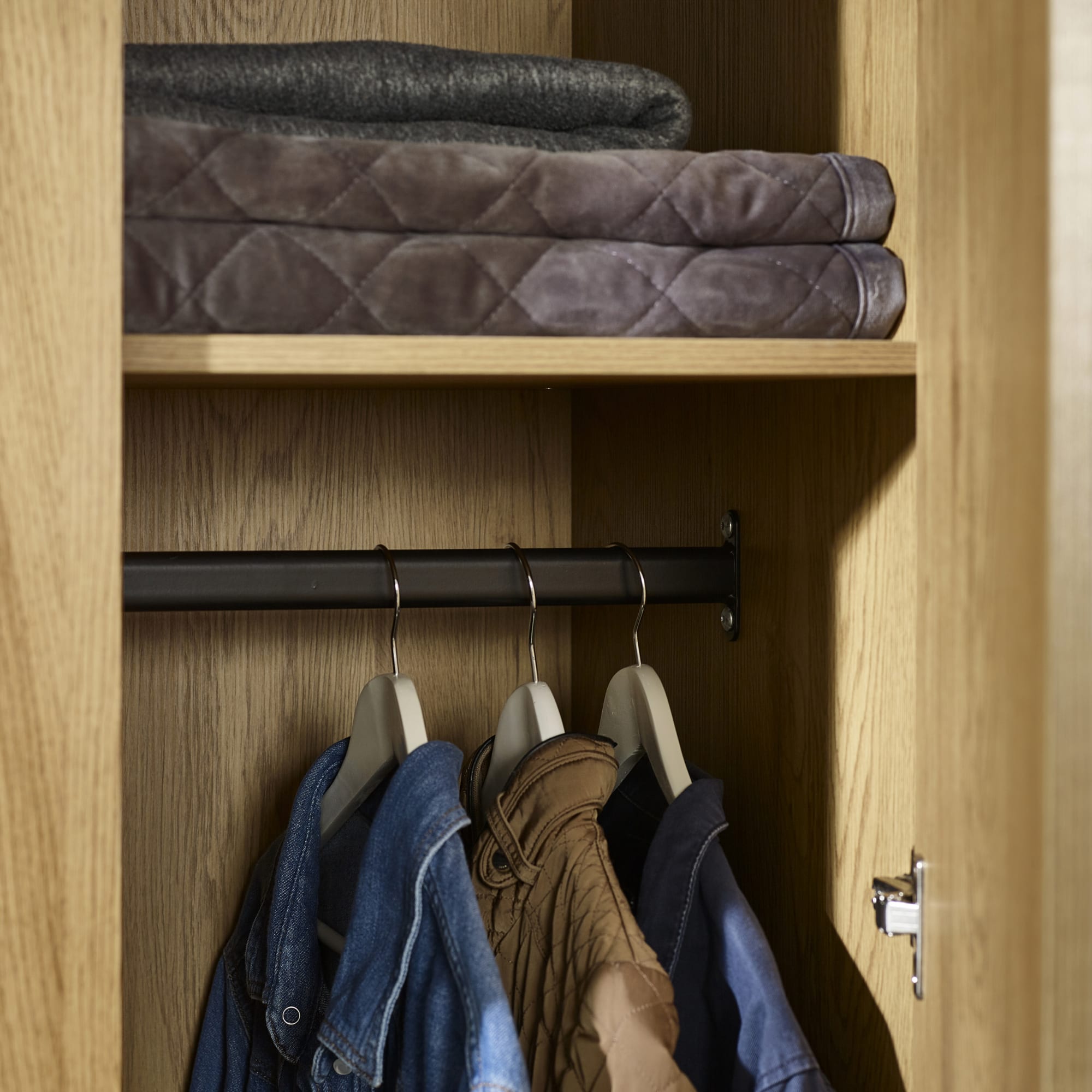 Harlow Light Oak Effect 2 Door Wardrobe