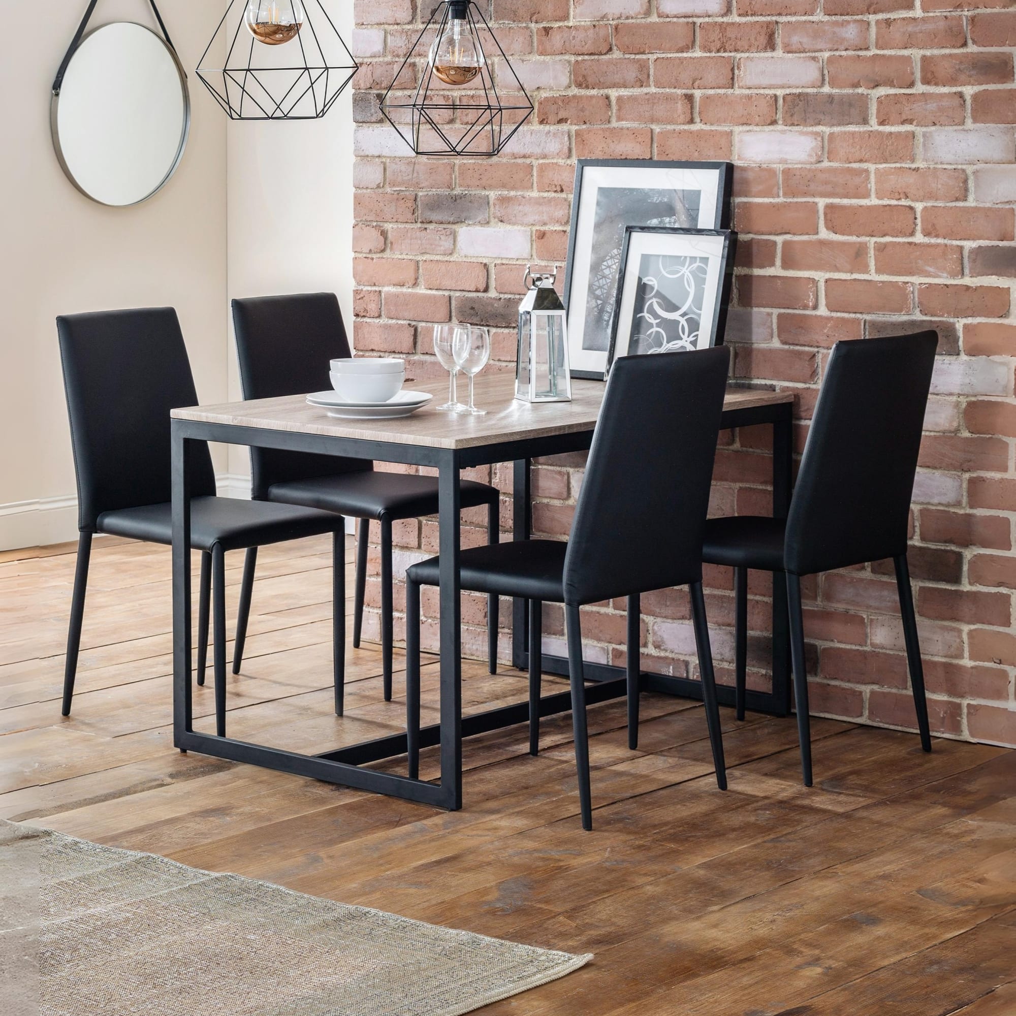 Set Of 4 Jazz Chairs Black