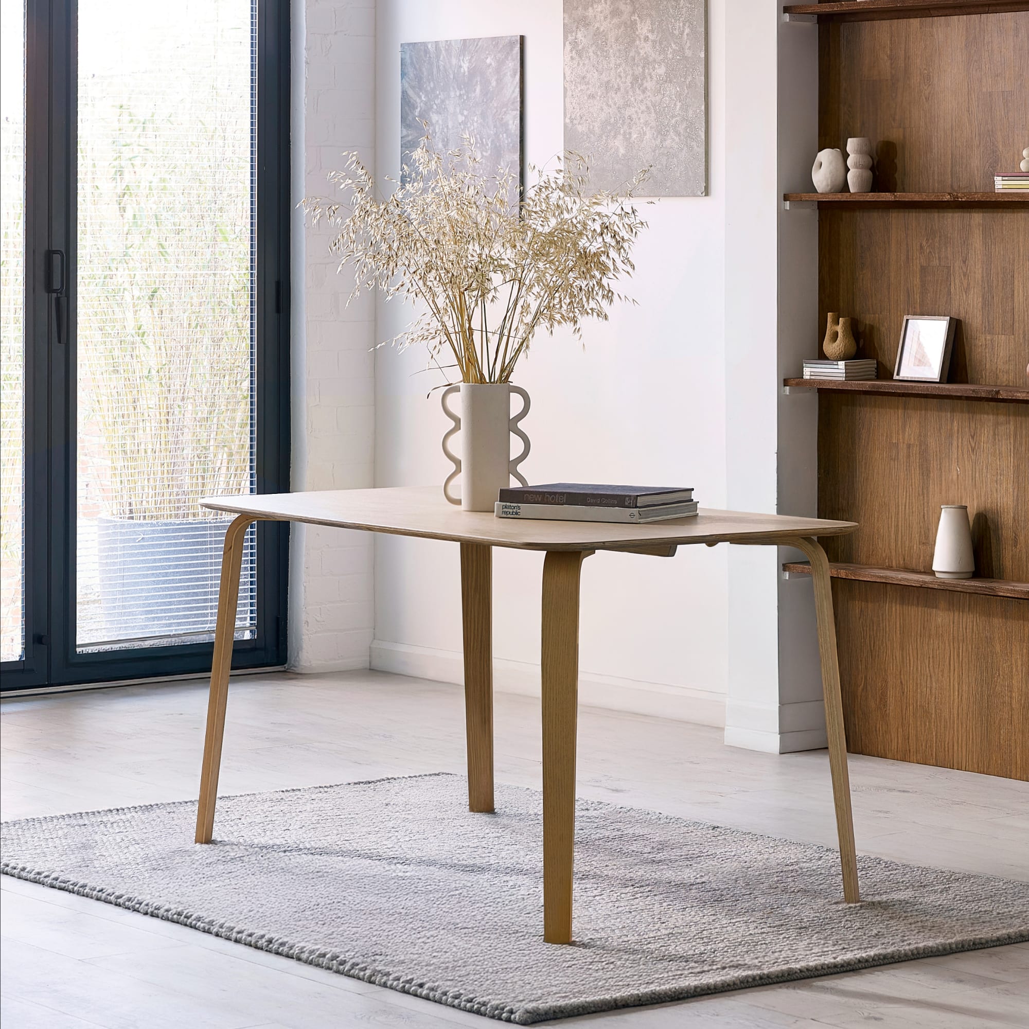 Kaito Dining Table
