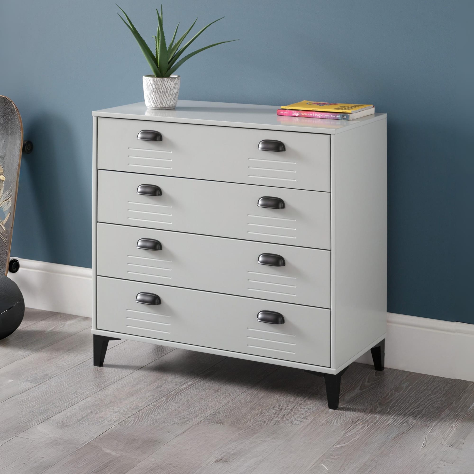 Lakers Locker 4 Drawer Chest