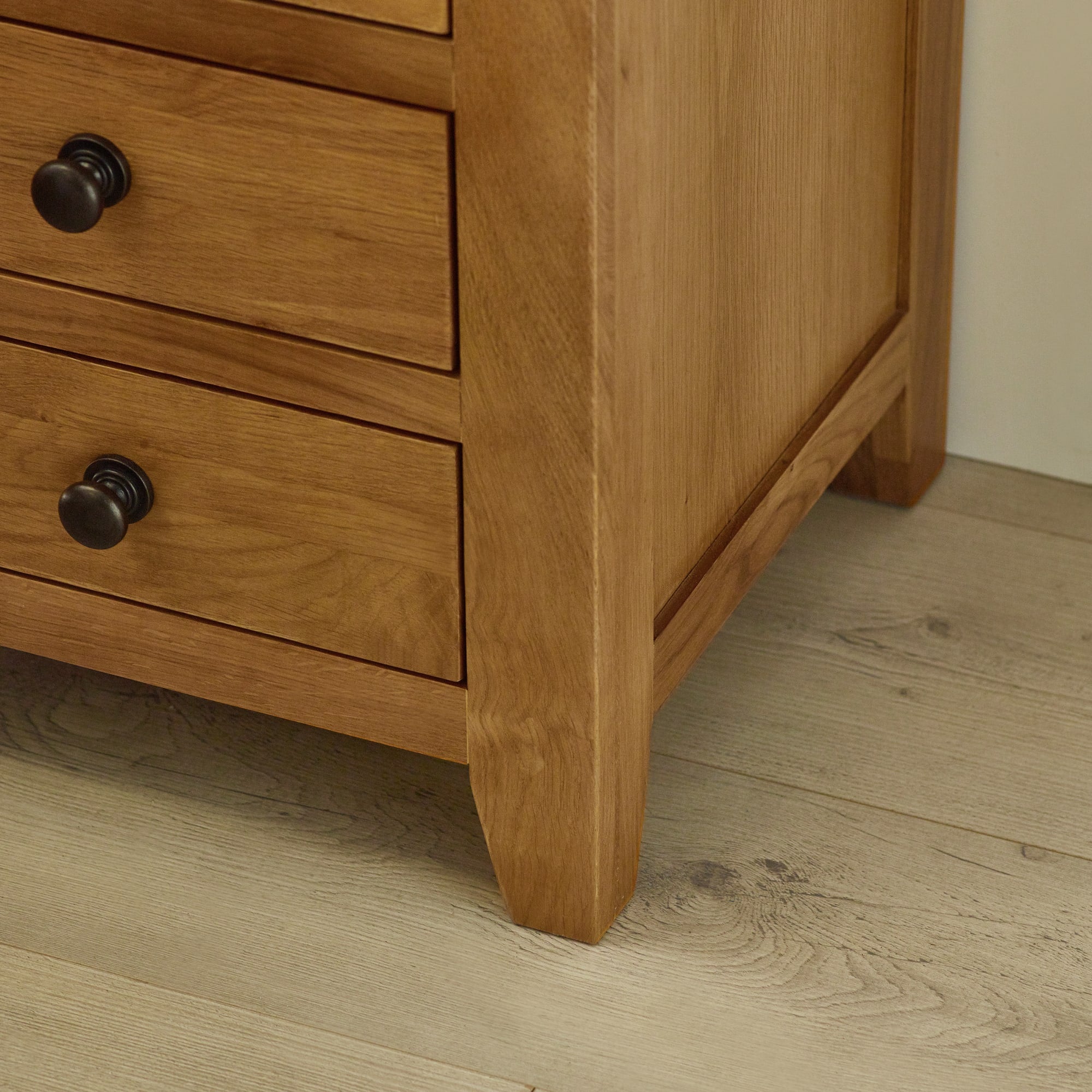 Marlborough 3 Drawer Bedside