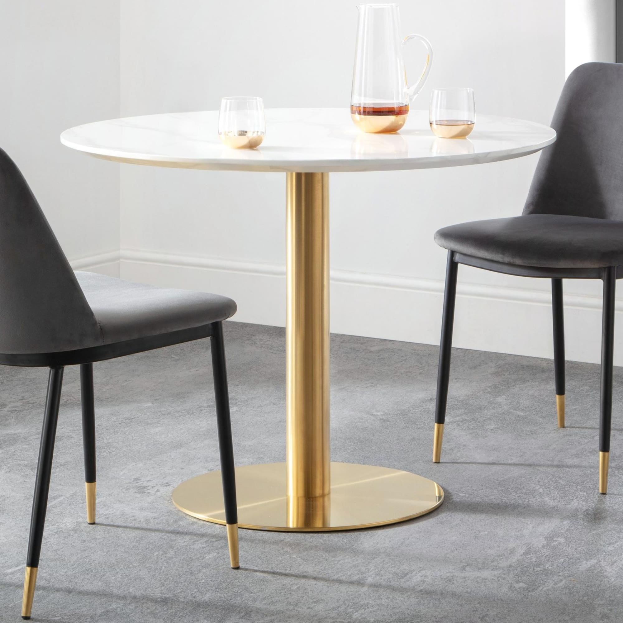 Palermo Round Pedestal Table