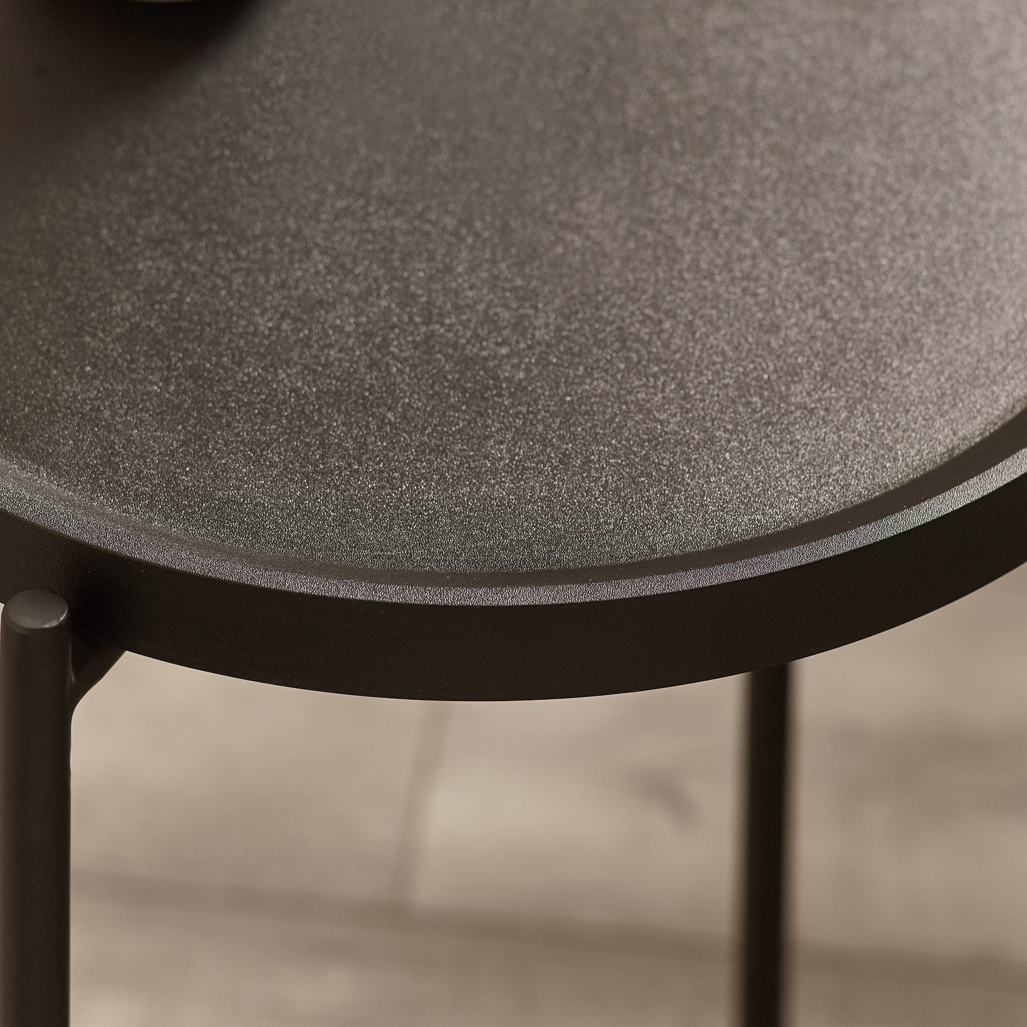 Sagrada Round Black Coffee and Lamp Table Set