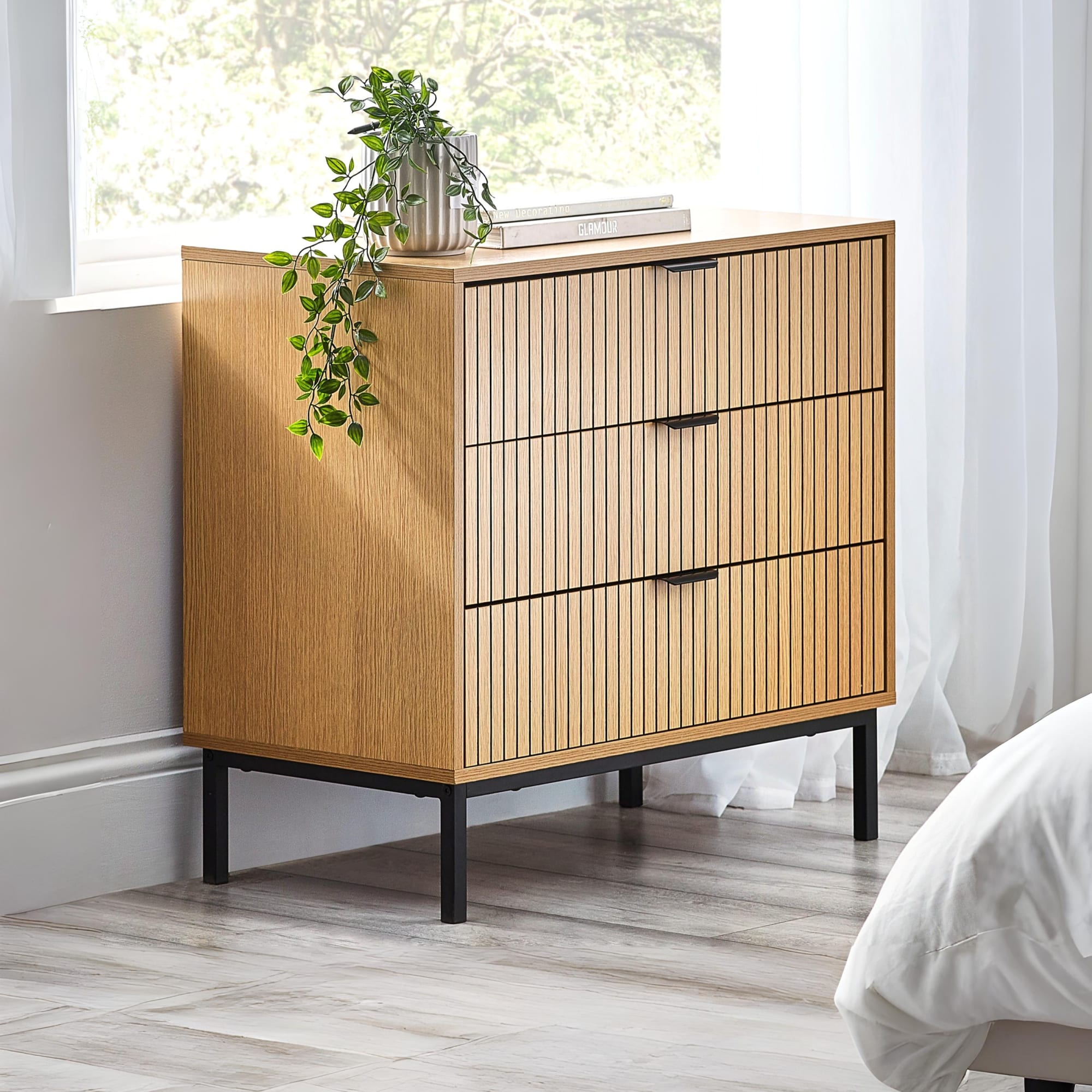 Sia 3 Drawer Chest