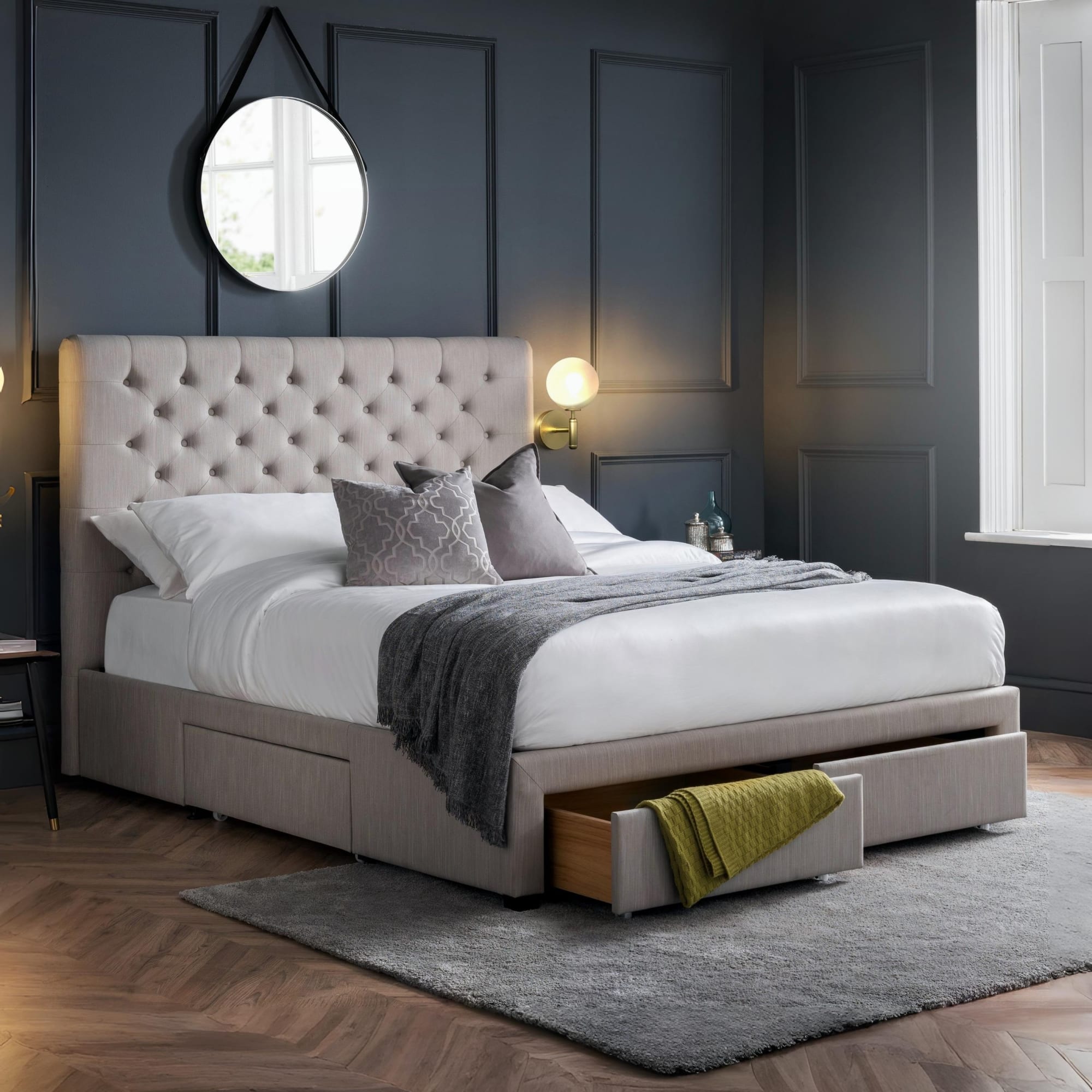 Wilton 4 Drawer 150cm King Bed - Grey Linen