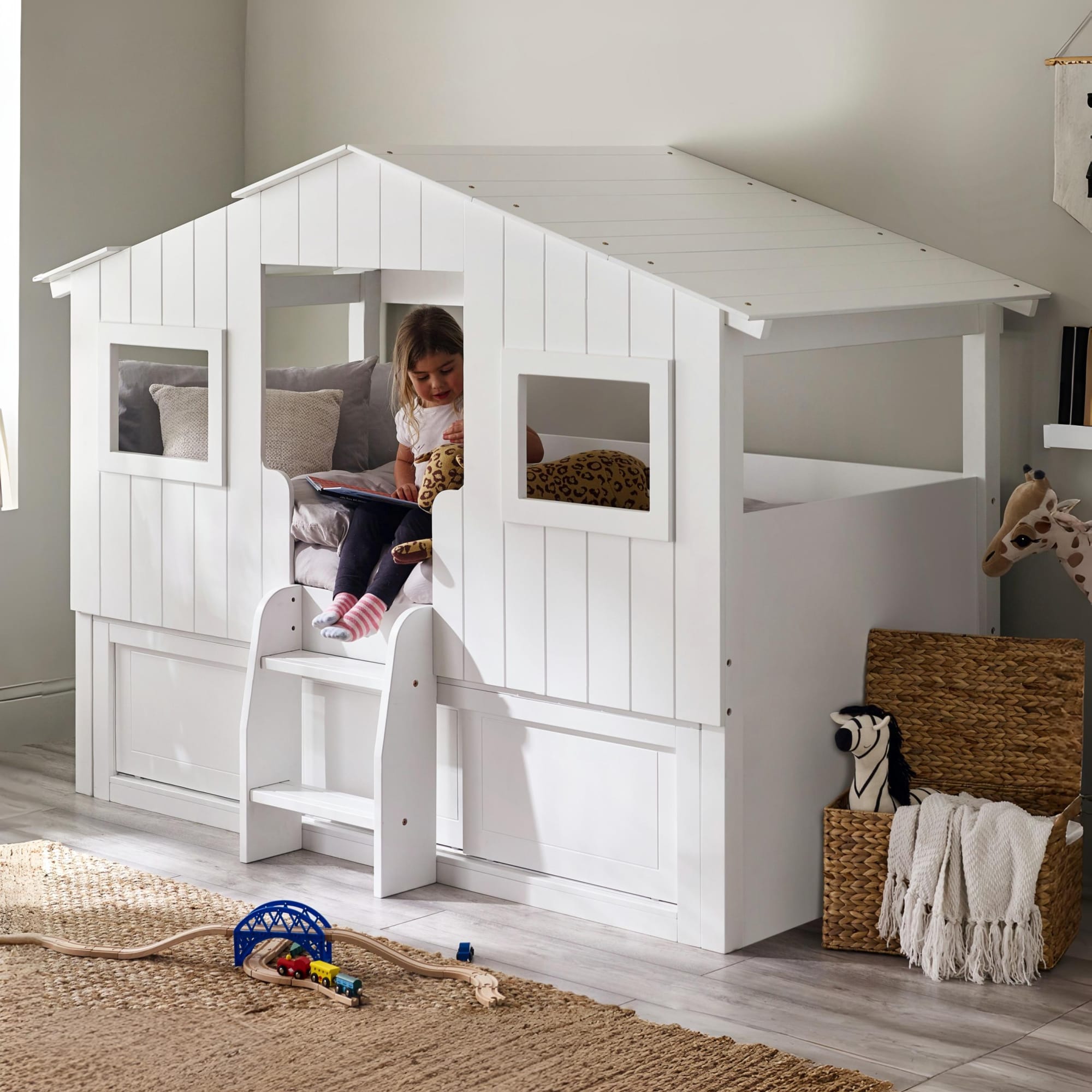 Acorn Treehouse Midsleeper & Storage Unit - White