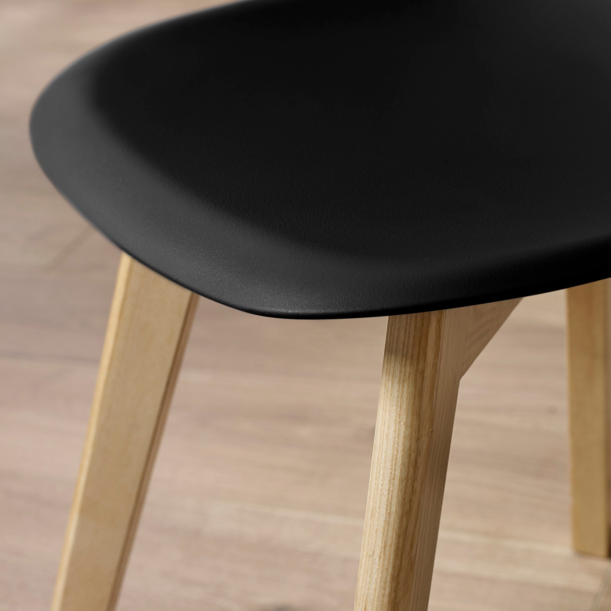 Set of 2 Agatha Black Plastic Dining Chairs with Wooden Legs