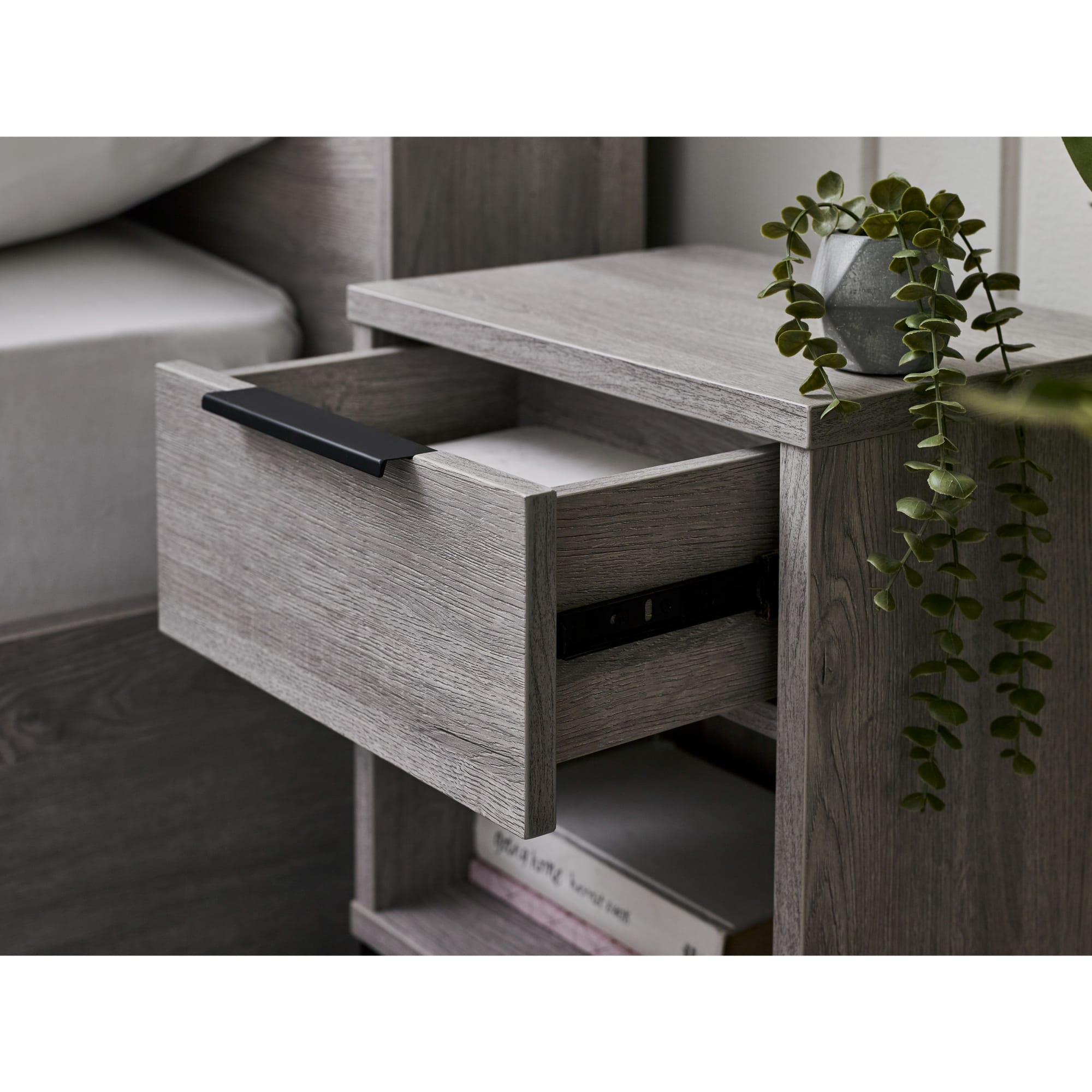 Bali 1 Drawer Bedside - Grey Oak