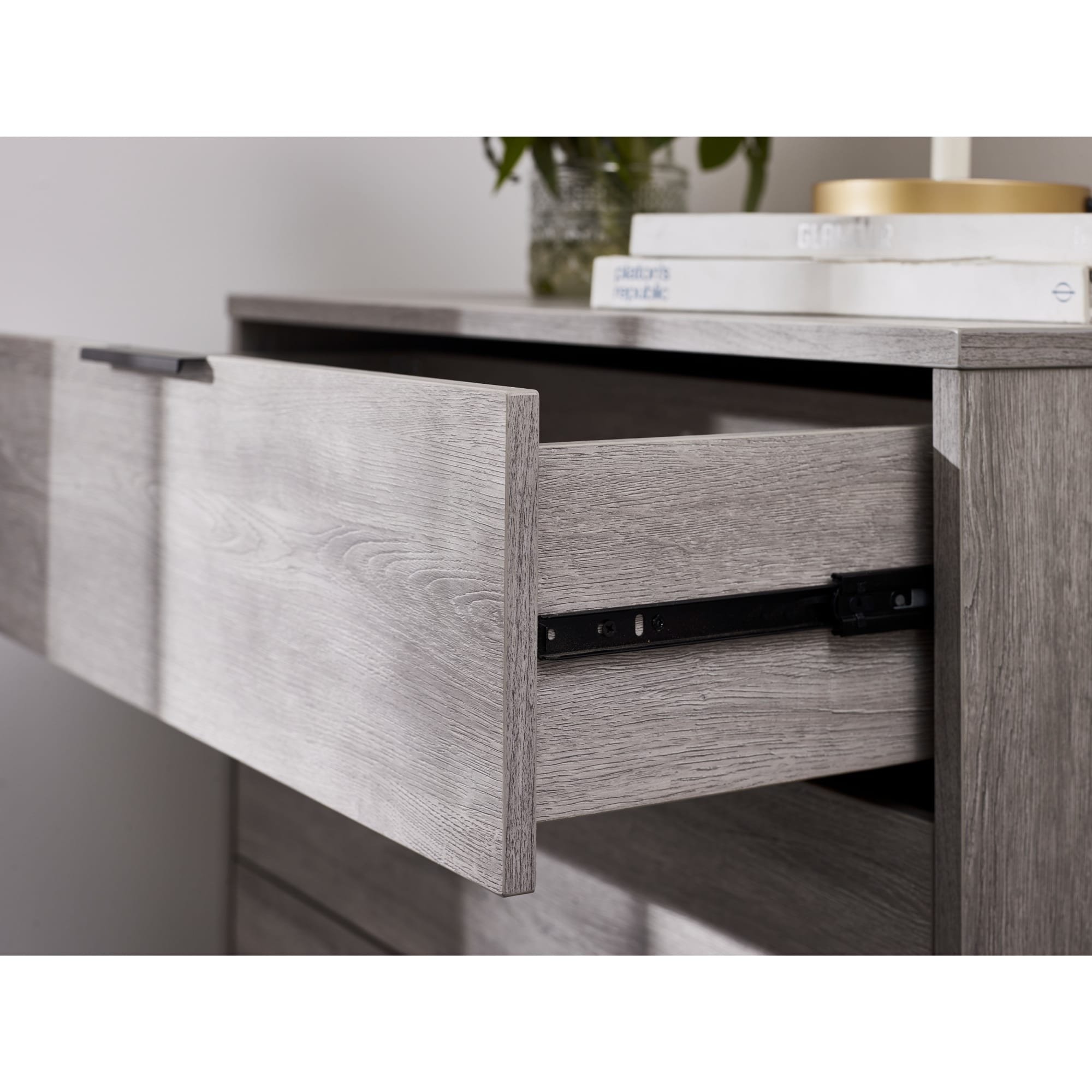 Bali 4 Drawer Chest - Grey Oak