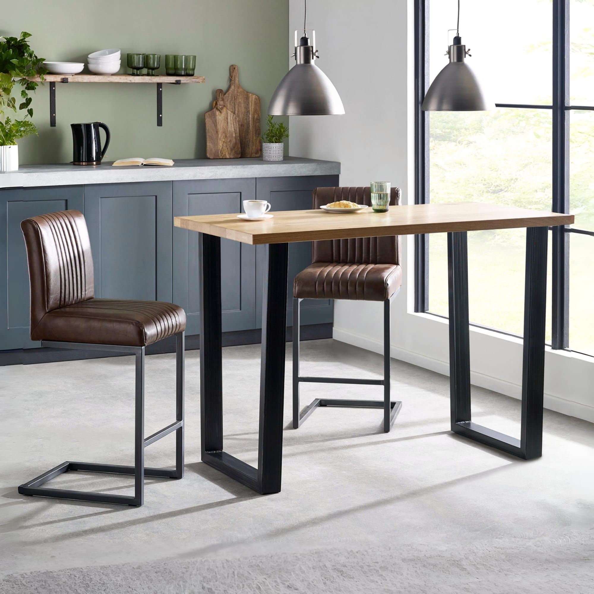 Brooklyn Bar Table Oak
