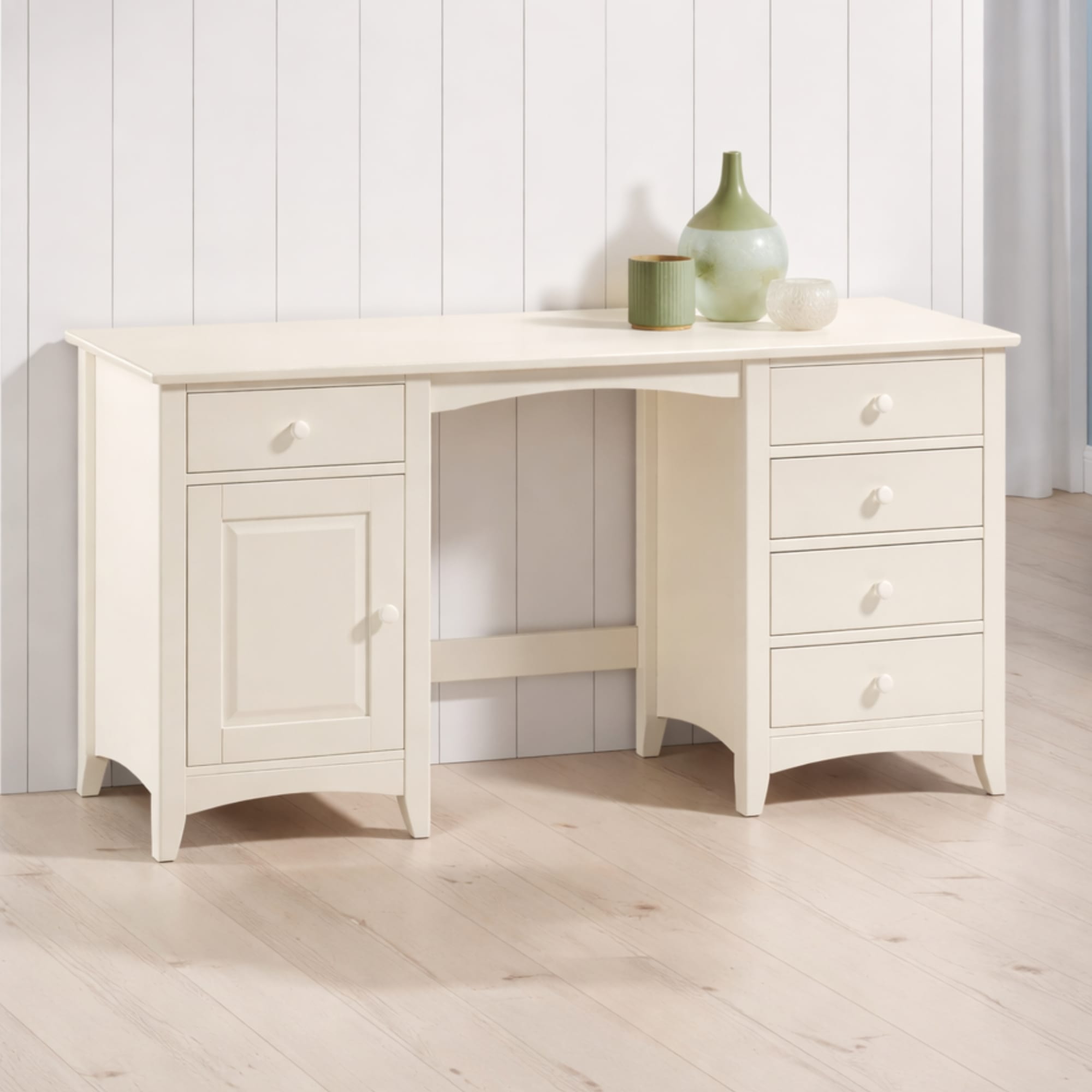 Cameo Dressing Table