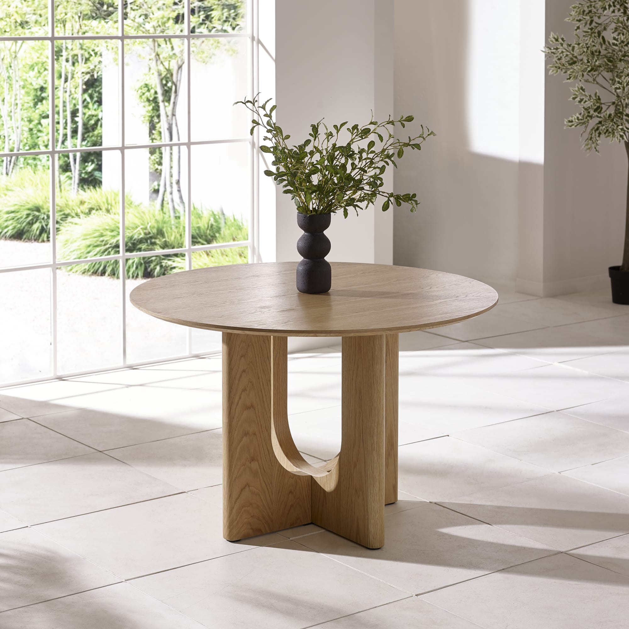 Cellini Oak 120cm Round Dining Table