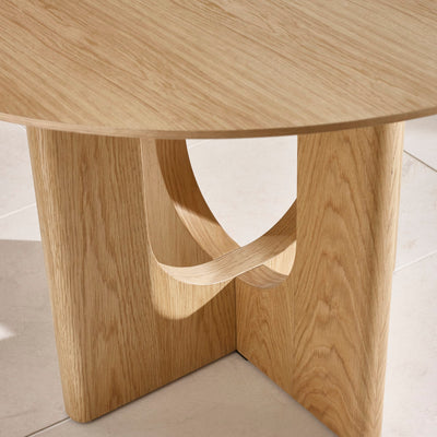 Cellini Oak 120cm Round Dining Table