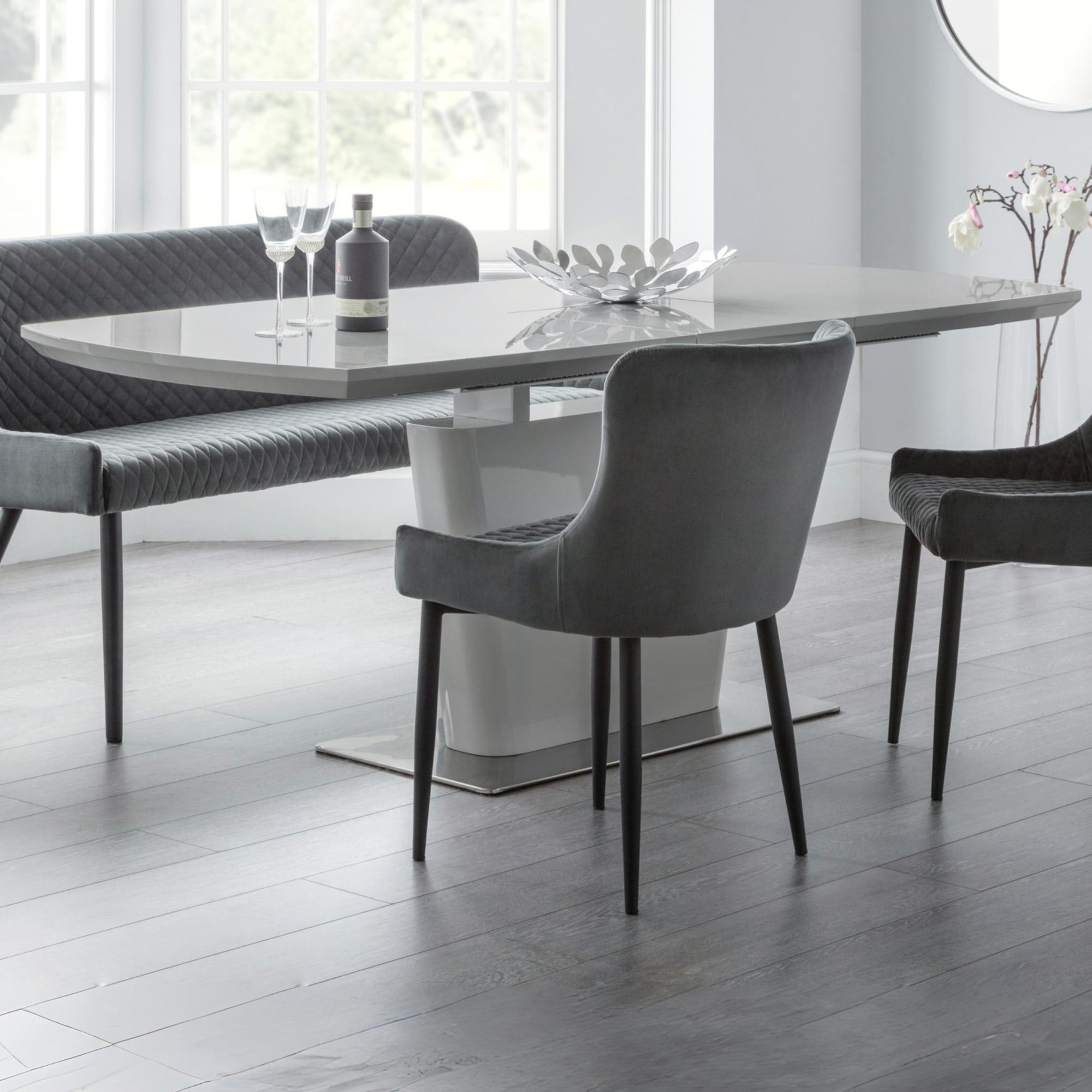 Como High Gloss Extending Table - Grey