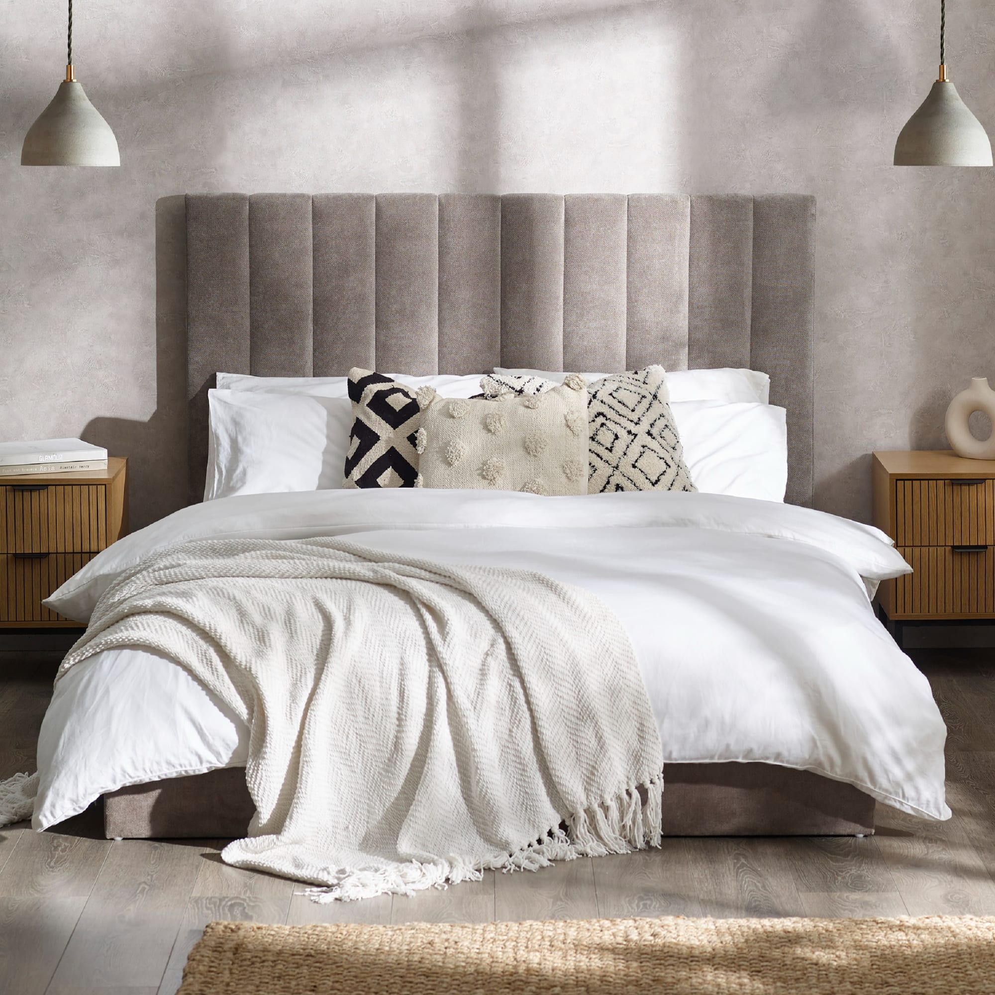 Eloise 135cm Double Bed - Grey