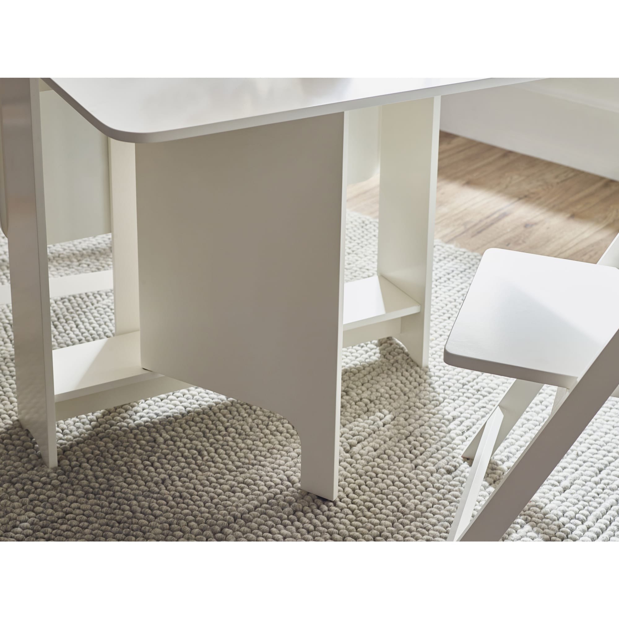 Gatan Small Gateleg Table With 2 Chairs - White
