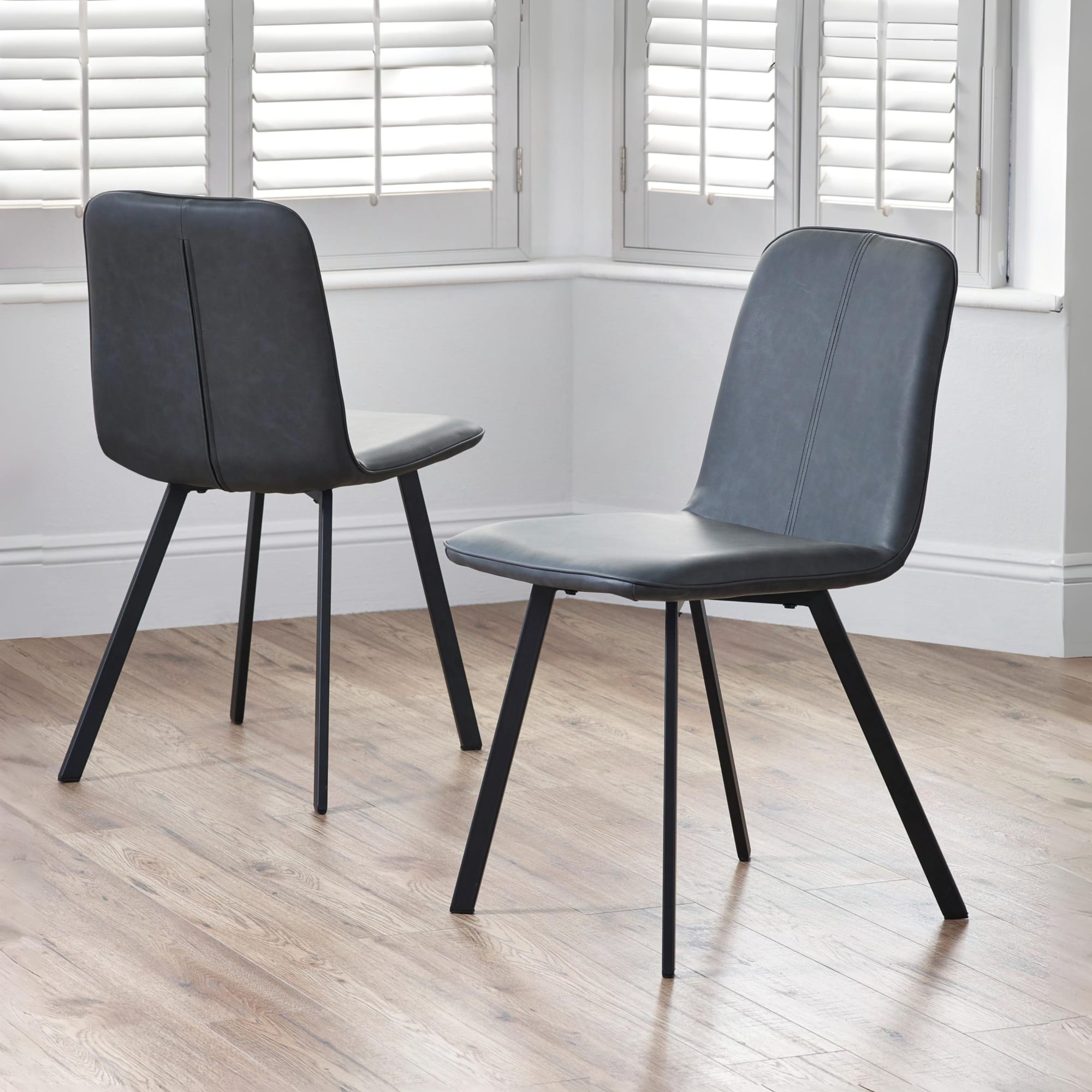 Set Of 2 Goya Chairs Antique Black