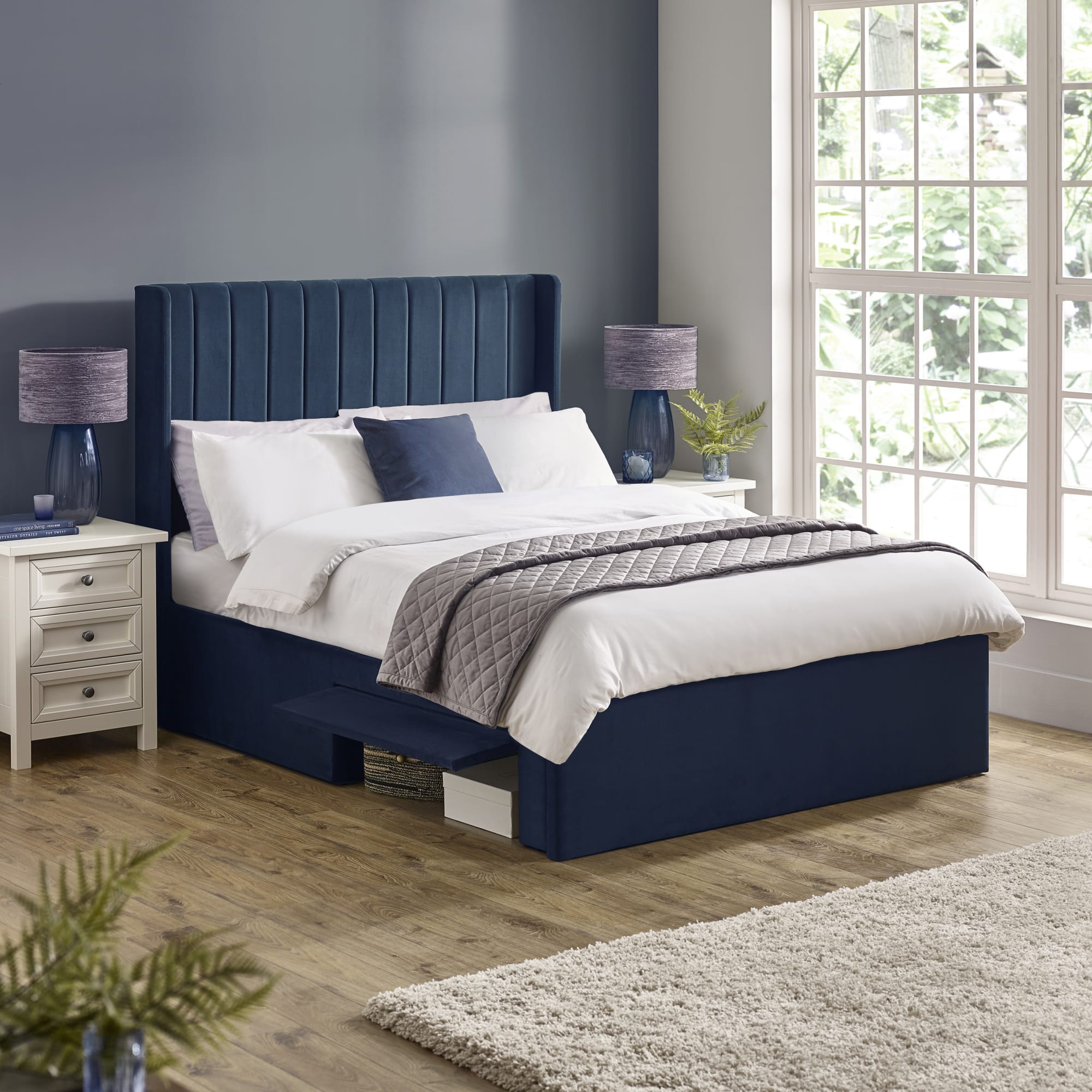 Leila Royal Blue Dual Storage Door 135cm Double Bed
