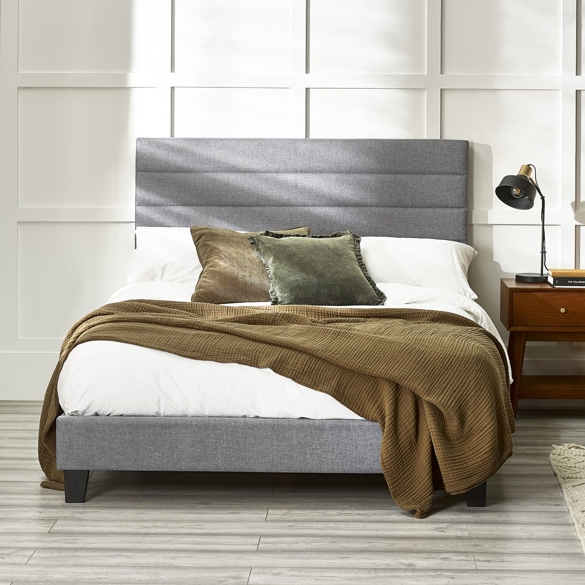 Merida 135cm Double Bed - Grey