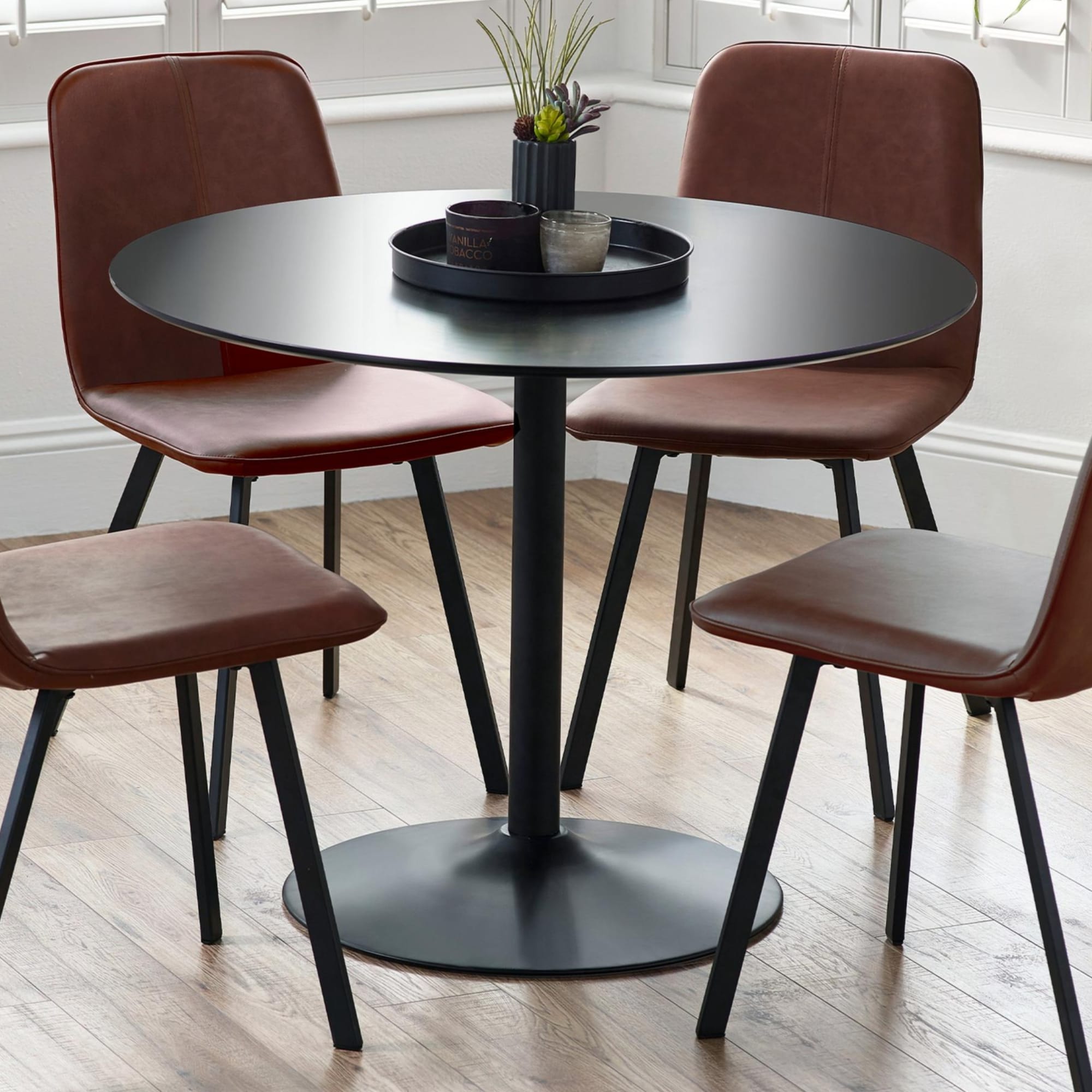 Nero 100cm Round Table