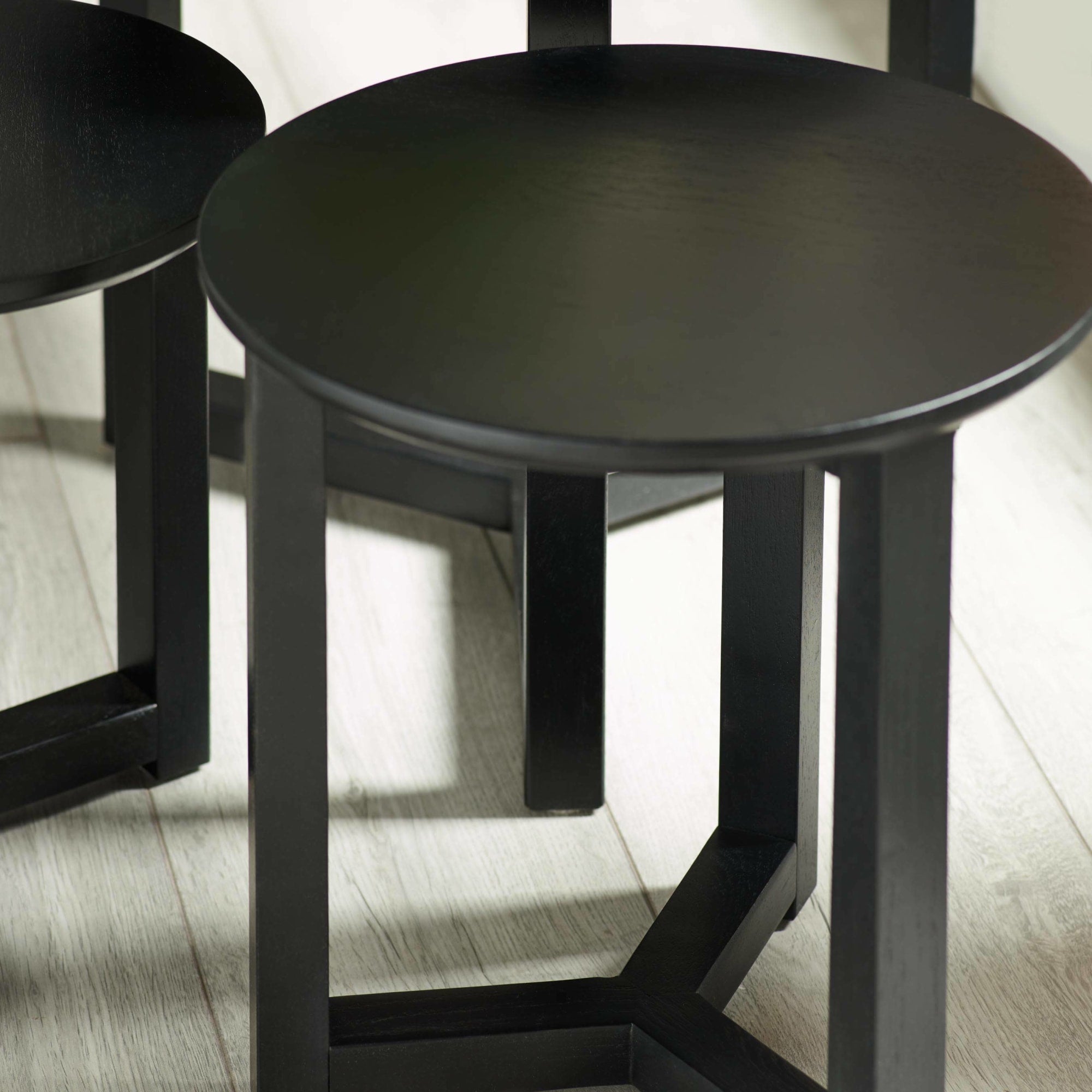 Nidri Black Nest Of 3 Tables
