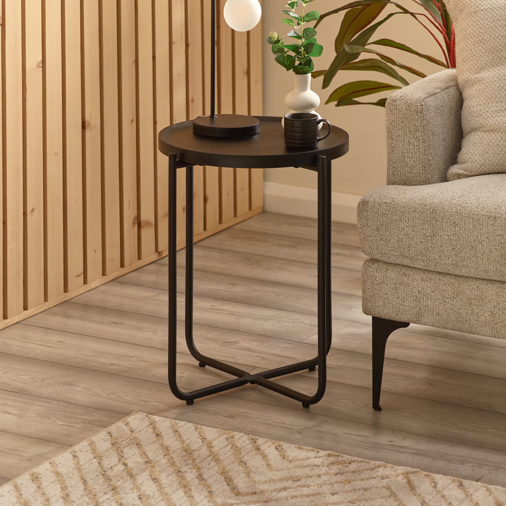 Sagrada Round Black Coffee and Lamp Table Set