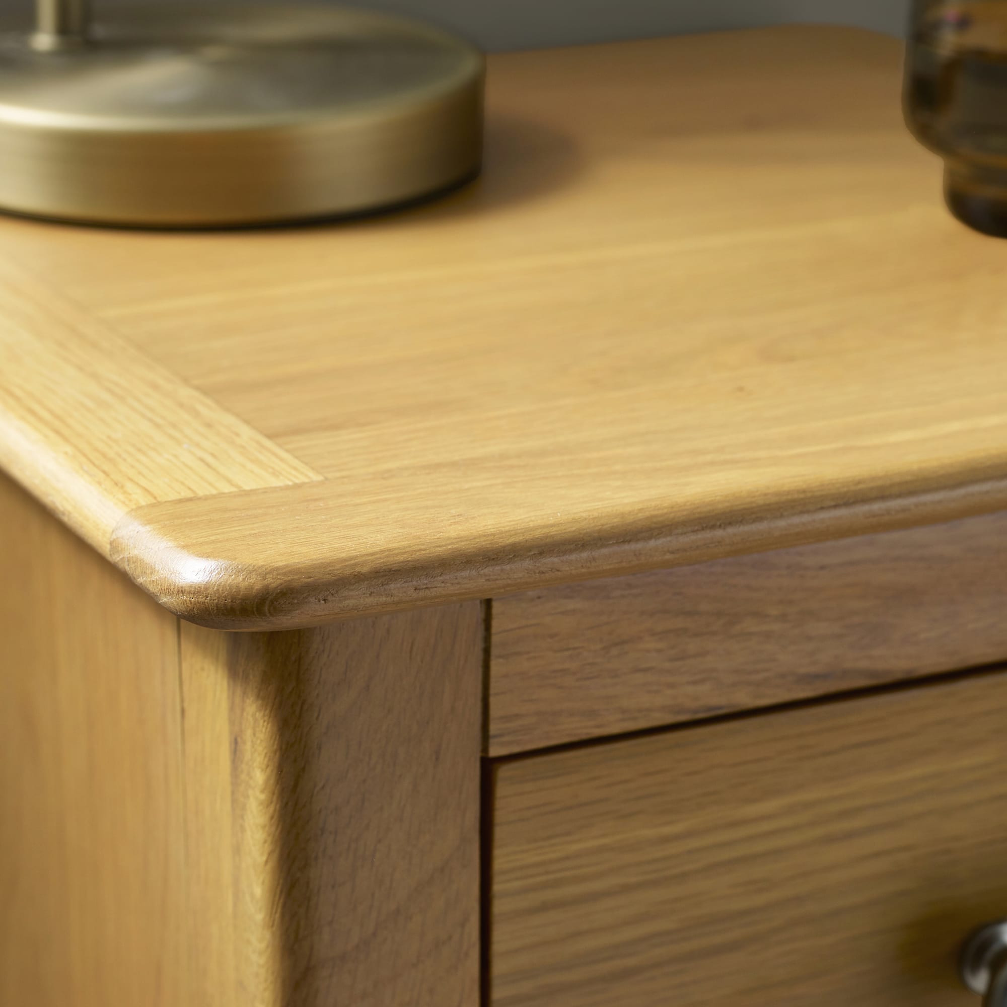 Somerset Oak Compact 1 Drawer Bedside Table with Shelf
