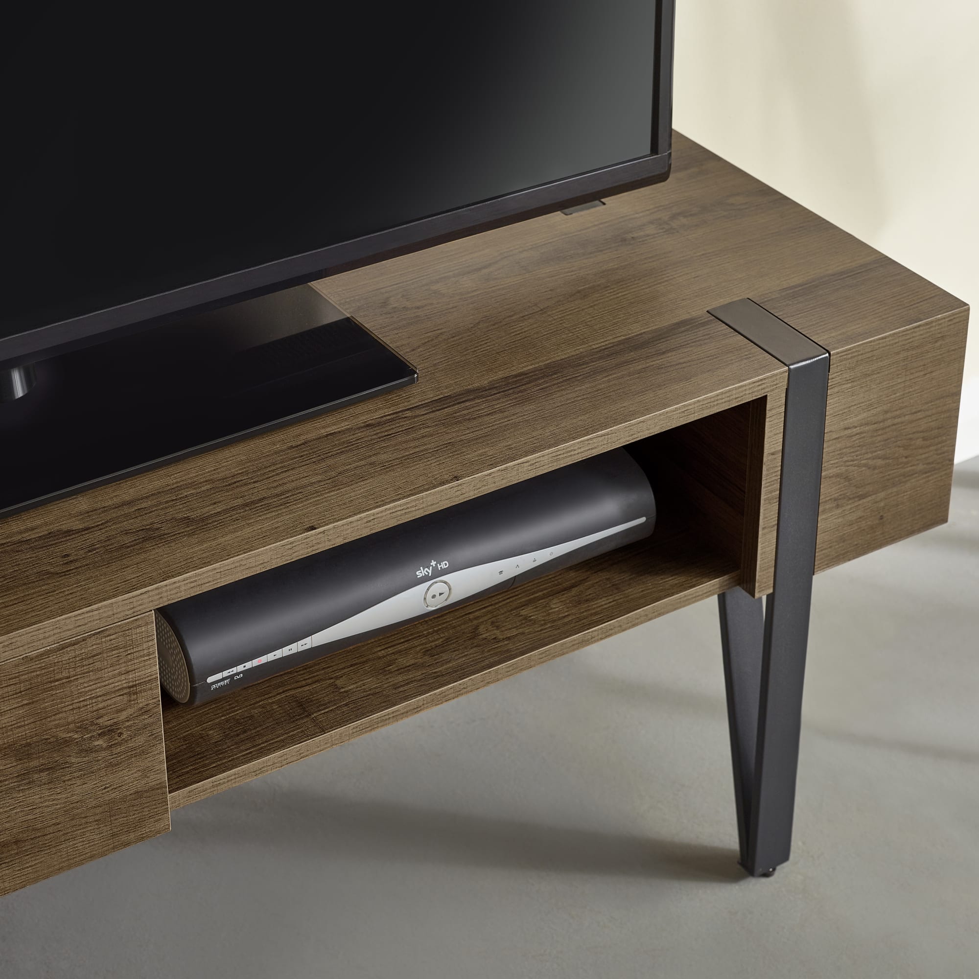 Troy TV Unit up to 65"