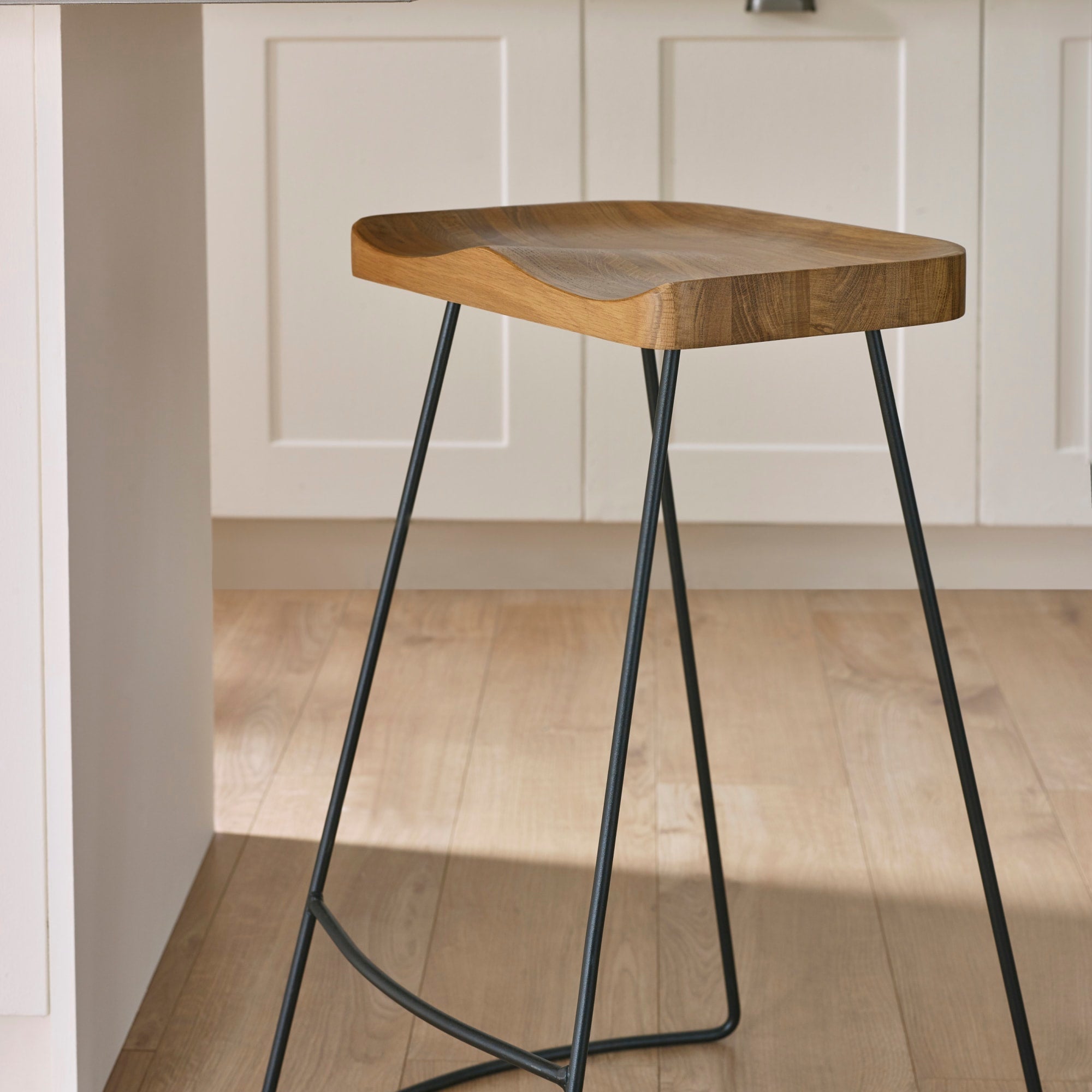 Set of 2 Travis Bar Stools - Cozyo