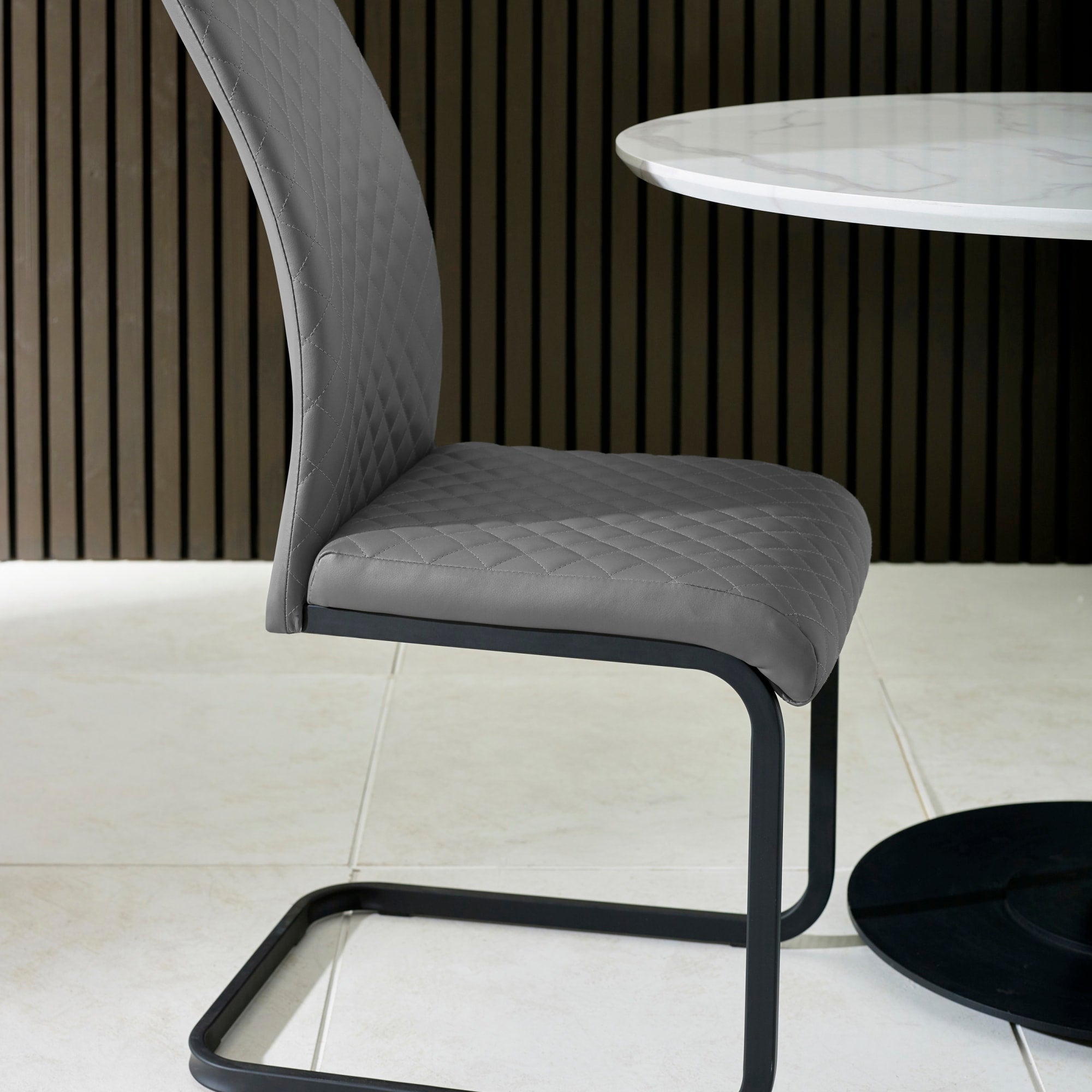 Set of 4 Xavier Grey Upholstered Cantilever Dining Chairs - Cozyo